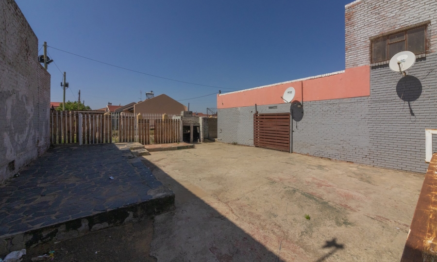 Commercial Property for Sale in Maokeng Free State